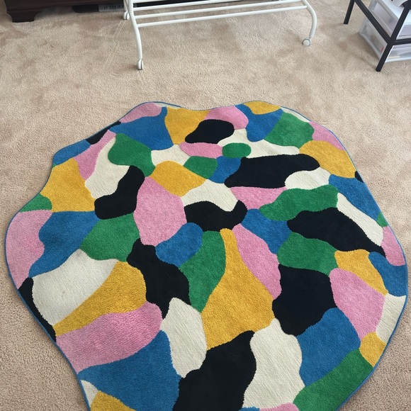 Colorful Abstract Area Rug - Picture 3 of 3